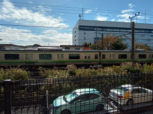 専用庭から横浜線